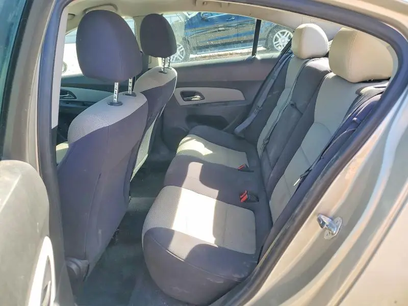 2013 CHEVROLET CRUZE LS  