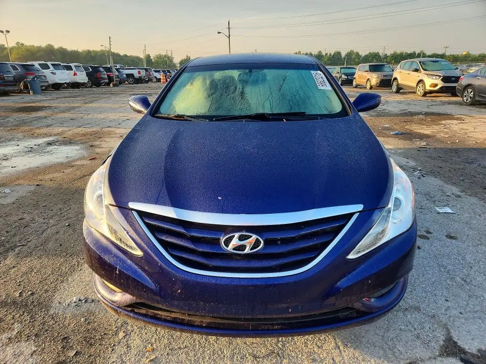 2012 HYUNDAI SONATA GLS  