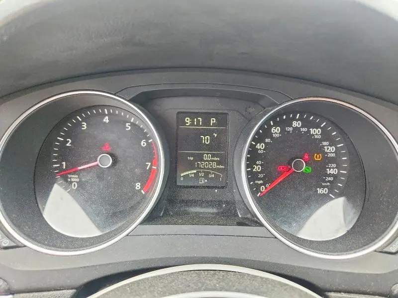 2015 VOLKSWAGEN JETTA SE  