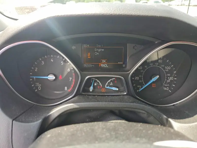 2016 FORD FOCUS SE  