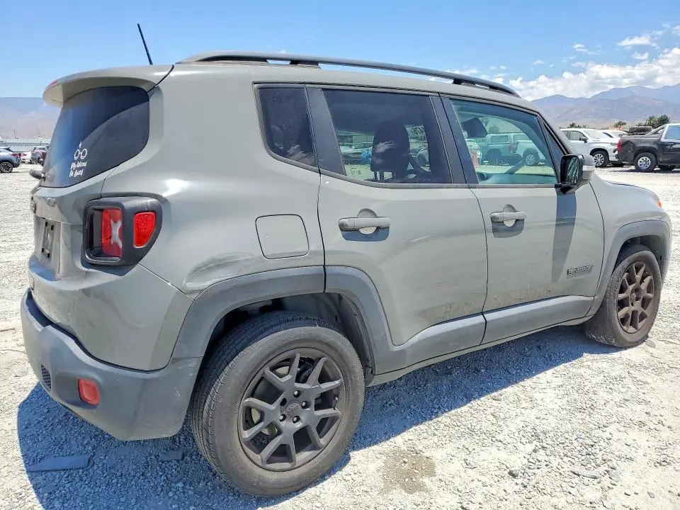 2020 JEEP RENEGADE LATITUDE  