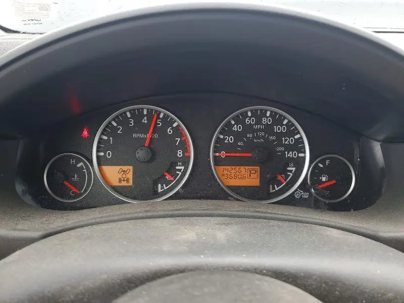 2010 NISSAN PATHFINDER S  