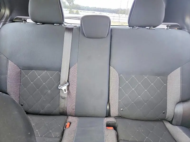 2018 NISSAN KICKS SV  