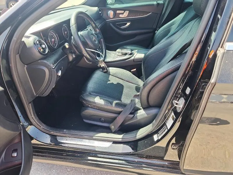 2018 MERCEDES-BENZ E 300  