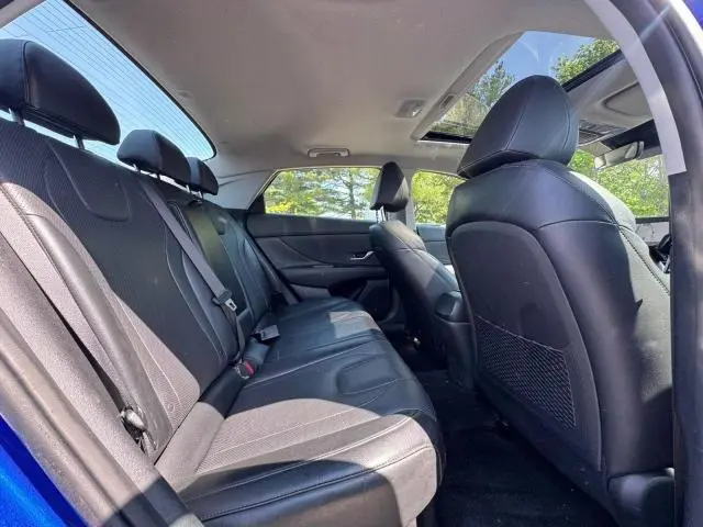 2023 HYUNDAI ELANTRA LIMITED  