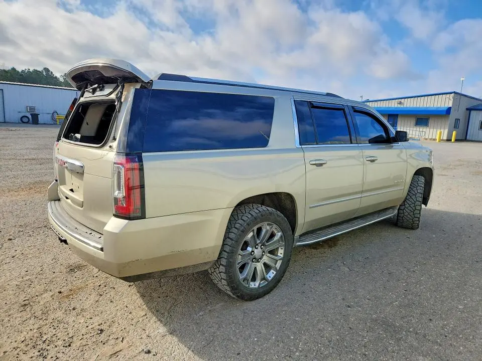 2016 GMC YUKON XL DENALI  