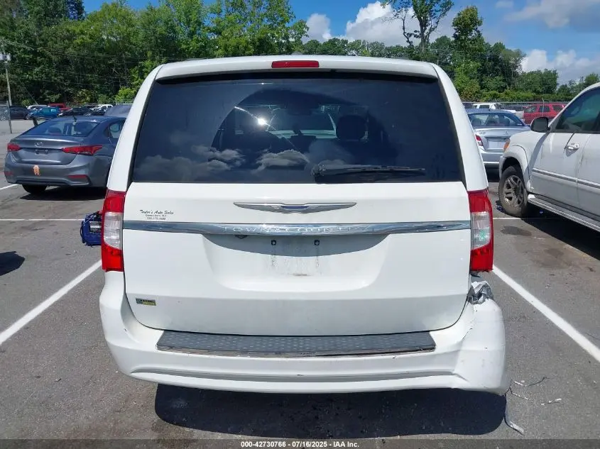 2016 CHRYSLER TOWN & COUNTRY TOURING