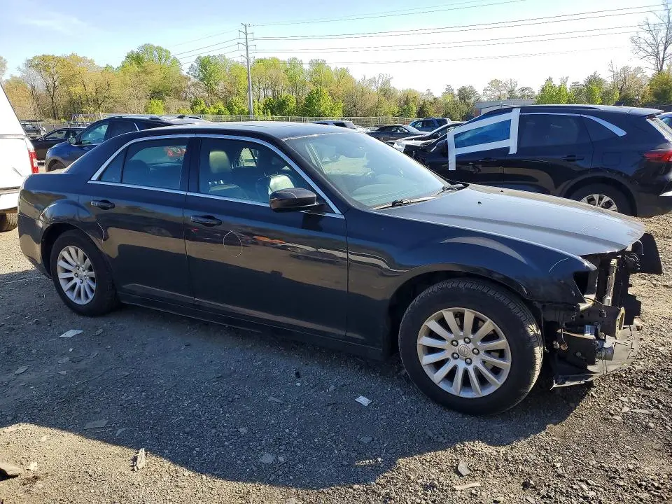 2013 CHRYSLER 300   