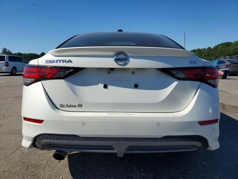 2023 NISSAN SENTRA SR  