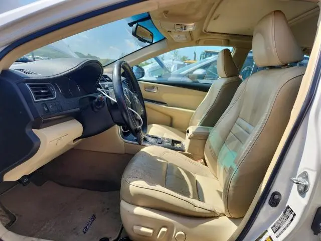 2015 TOYOTA CAMRY LE  