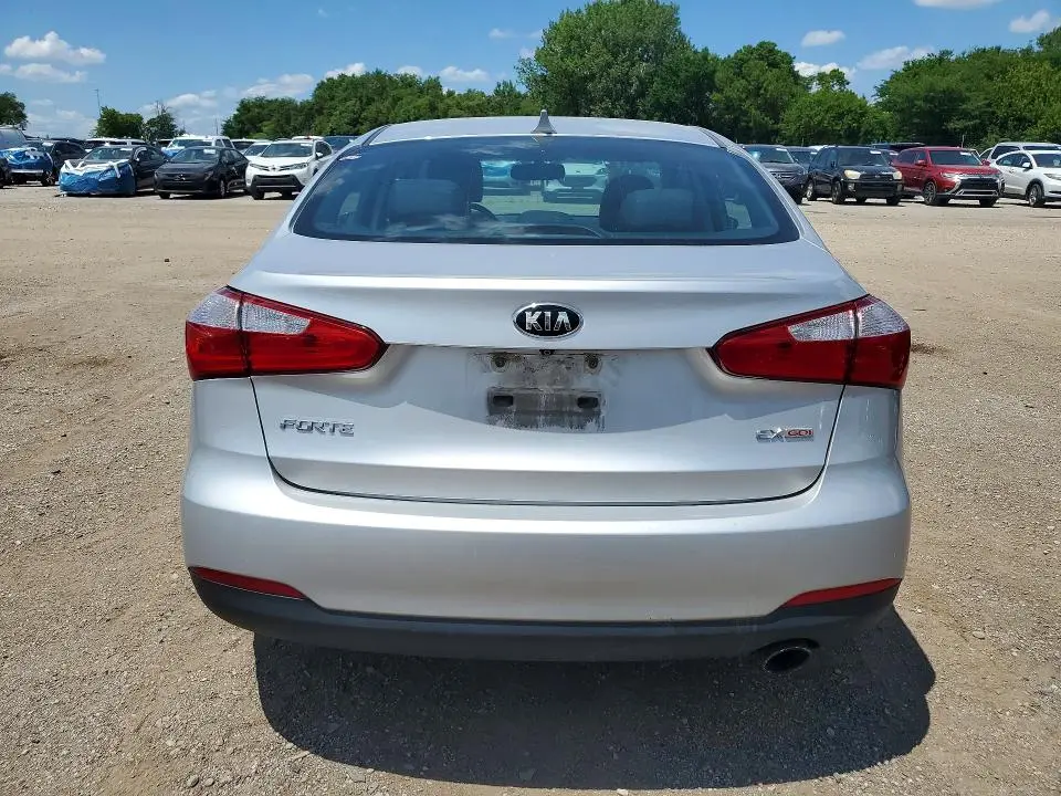 2016 KIA FORTE EX  