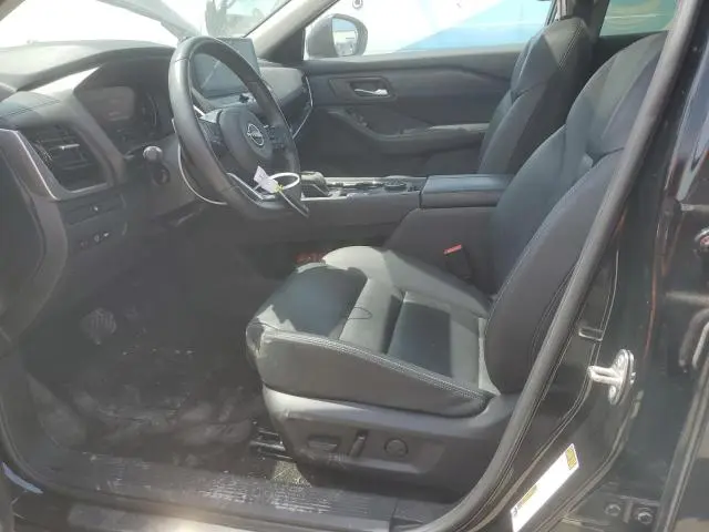 2024 NISSAN ROGUE SL  