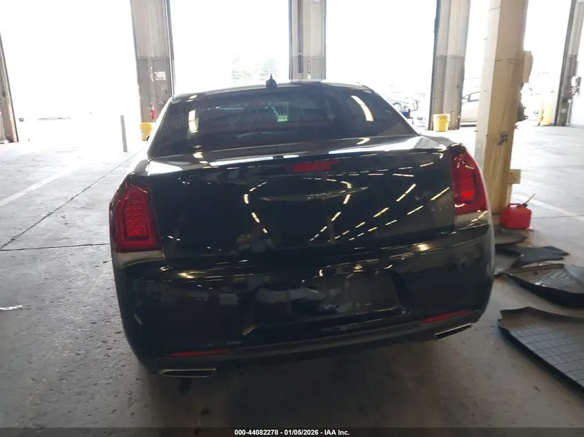 2020 CHRYSLER 300 TOURING L