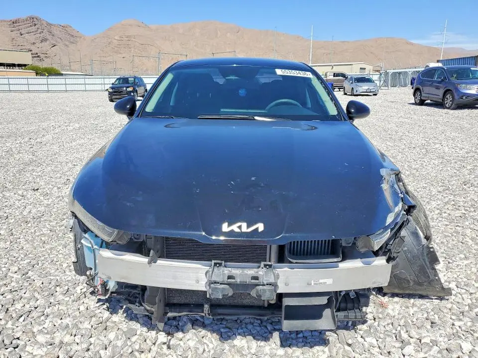 2022 KIA K5 LXS  