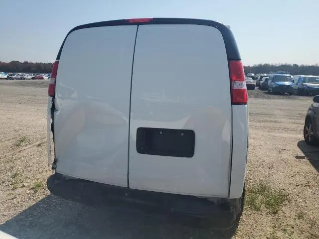 2022 CHEVROLET EXPRESS G2500   