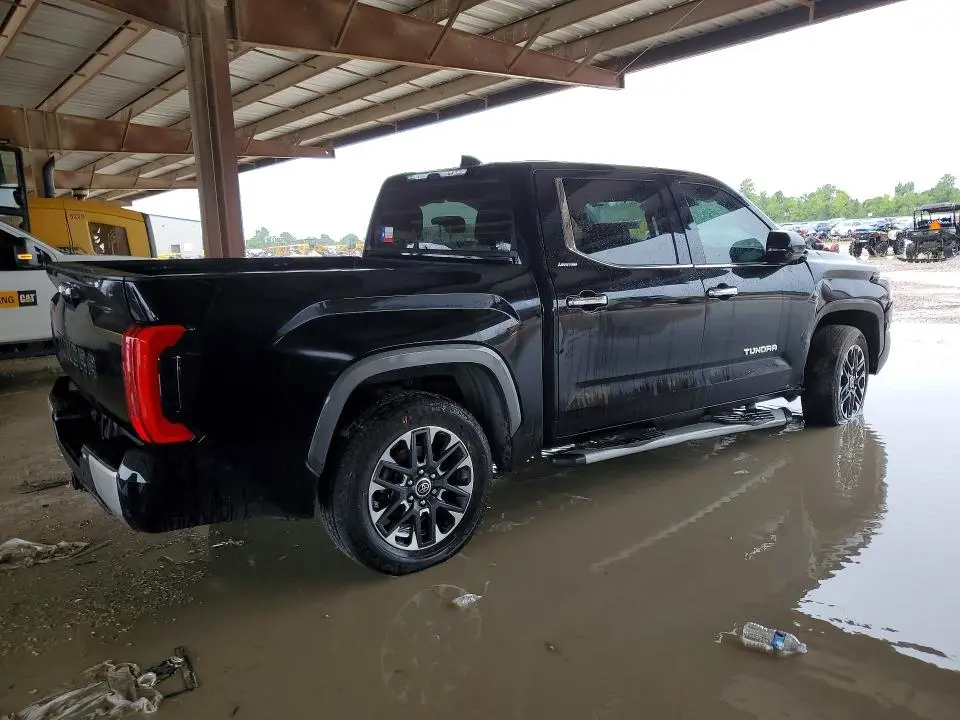 2022 TOYOTA TUNDRA CREWMAX LIMITED  