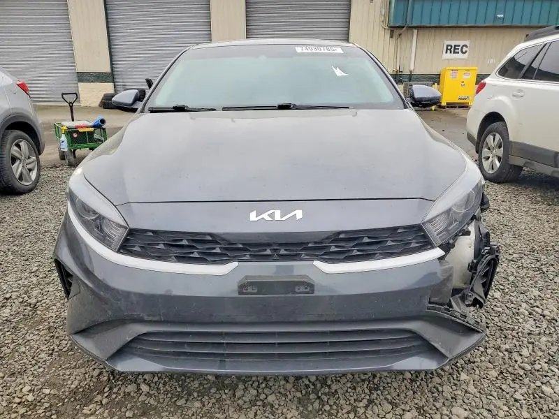 2024 KIA FORTE LX  
