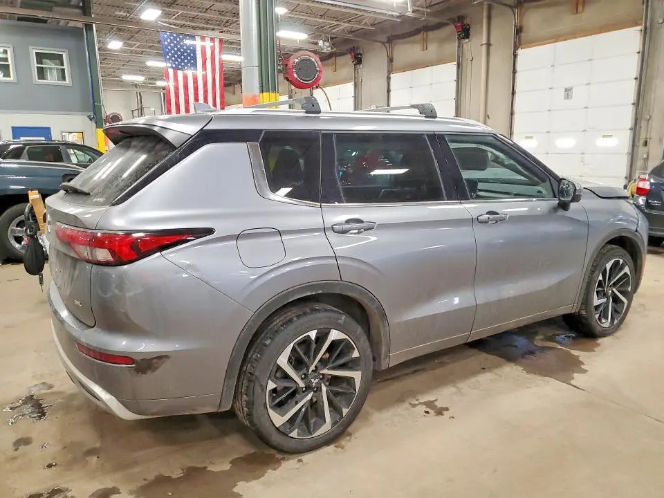 2023 MITSUBISHI OUTLANDER SEL  