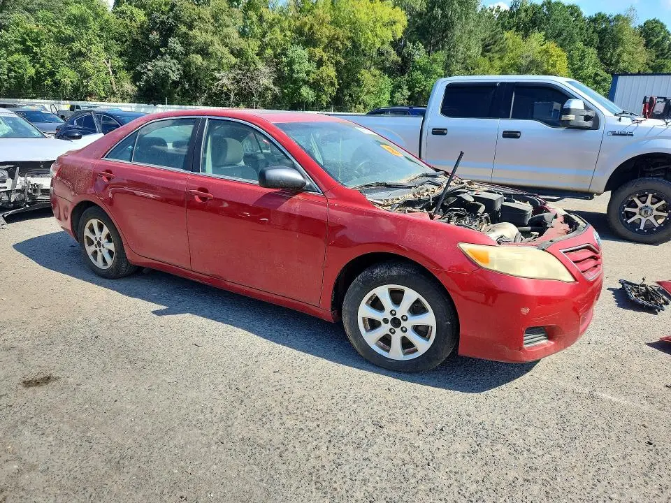 2010 TOYOTA CAMRY LE  