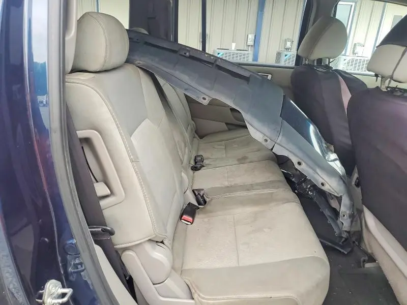 2011 HONDA PILOT LX  