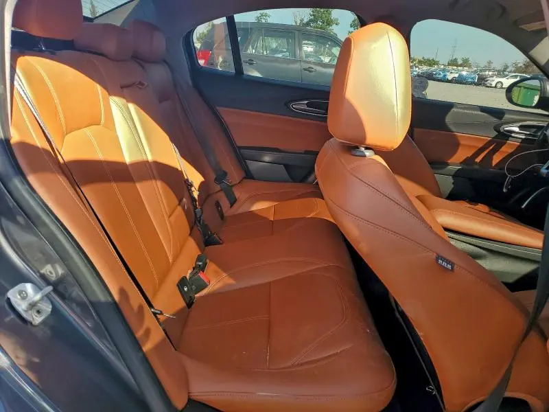 2019 ALFA ROMEO GIULIA   