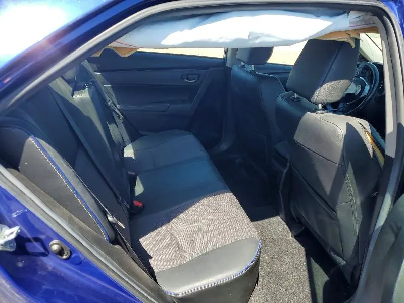 2017 TOYOTA COROLLA SE  