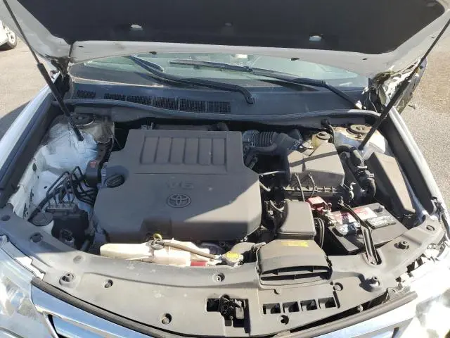 2014 TOYOTA CAMRY SE  