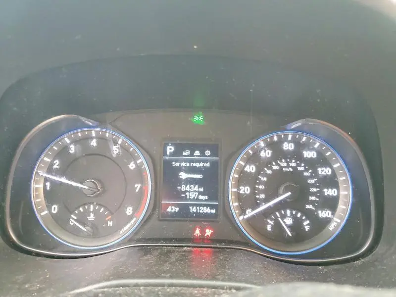 2019 HYUNDAI KONA SE  