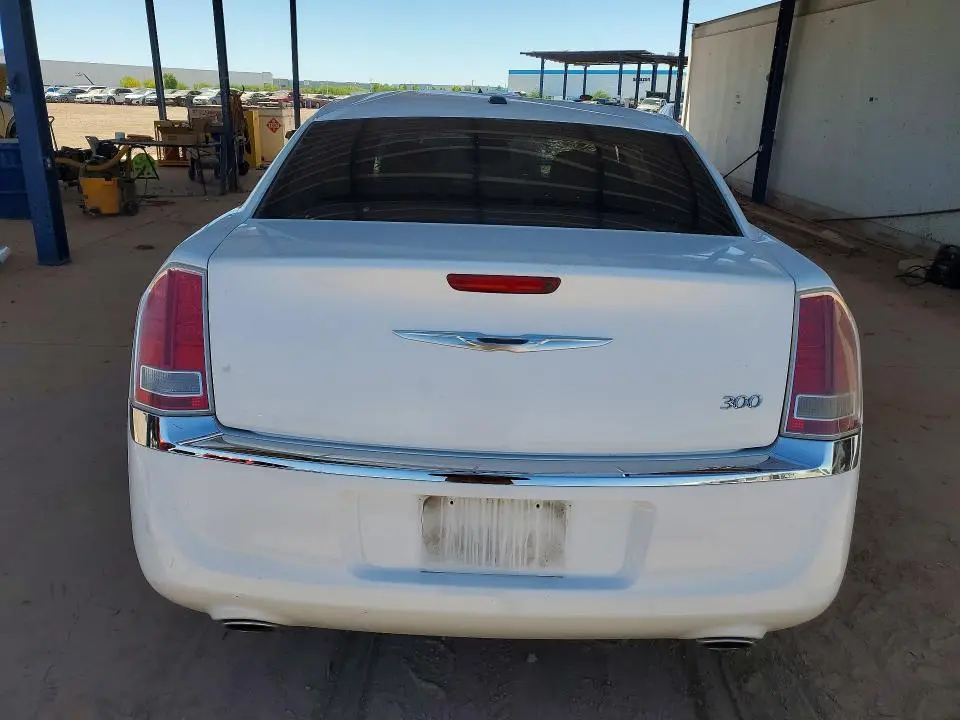 2012 CHRYSLER 300   