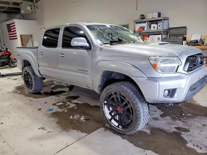 2012 TOYOTA TACOMA   