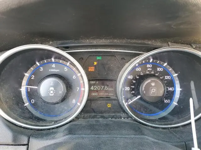 2011 HYUNDAI SONATA GLS  