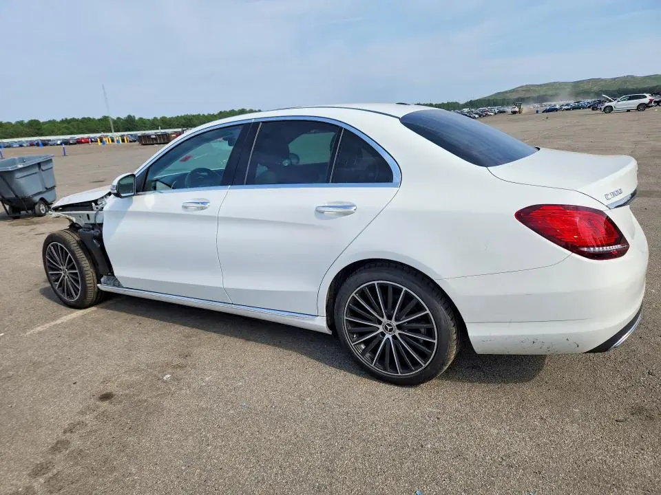2021 MERCEDES-BENZ C 300  