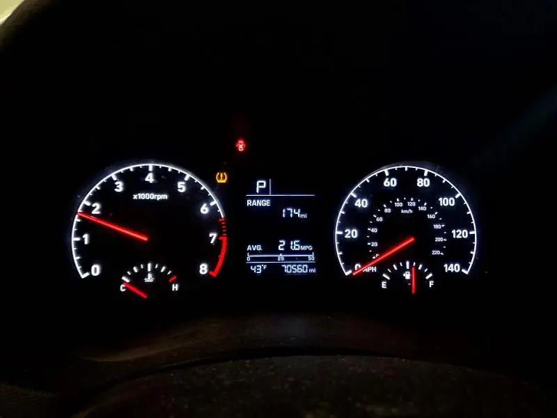 2018 HYUNDAI ACCENT SE  