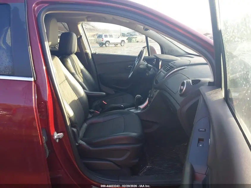 2016 CHEVROLET TRAX LT