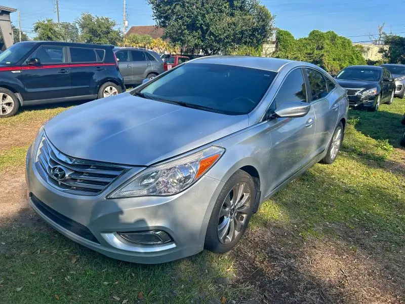 2013 HYUNDAI AZERA   
