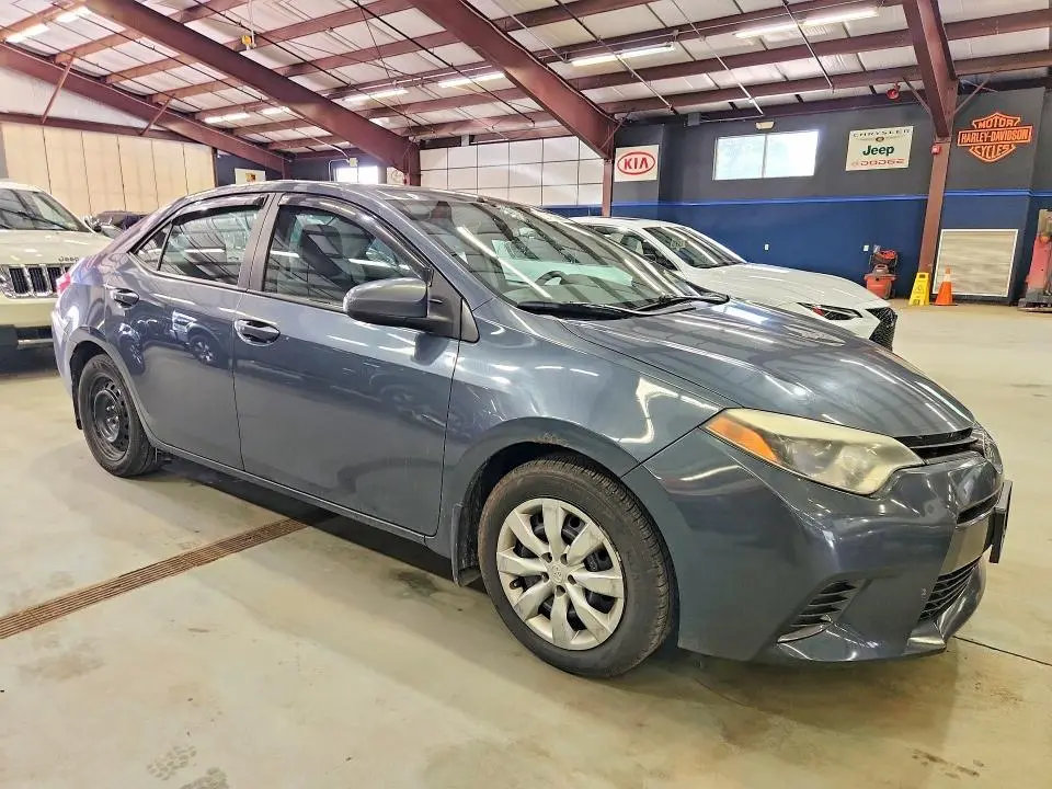 2015 TOYOTA COROLLA LE  