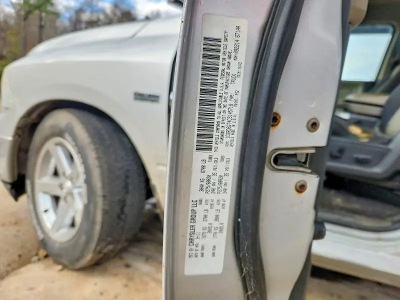 2012 DODGE RAM 1500 SLT  