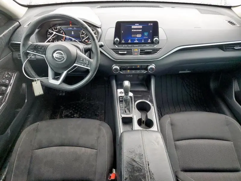 2021 NISSAN ALTIMA SV  