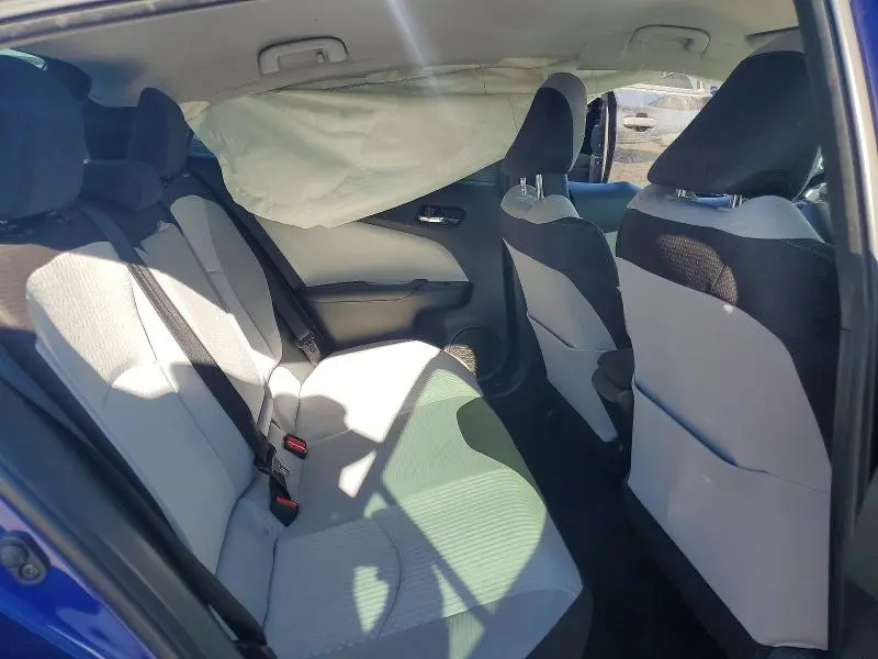 2016 TOYOTA PRIUS TWO  