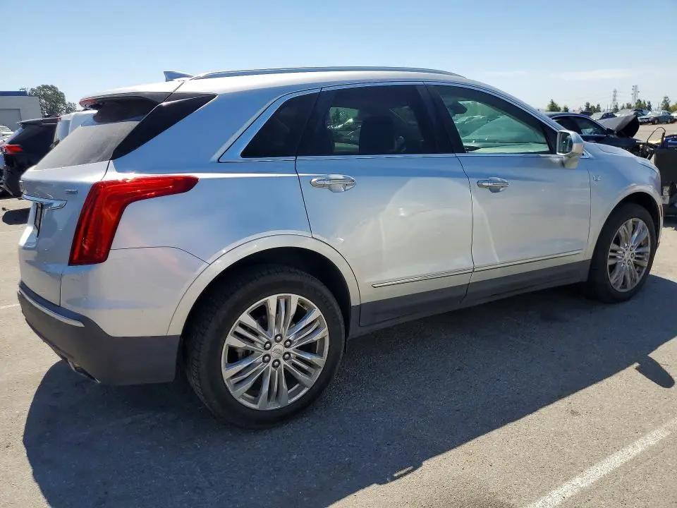 2018 CADILLAC XT5 PREMIUM LUXURY  