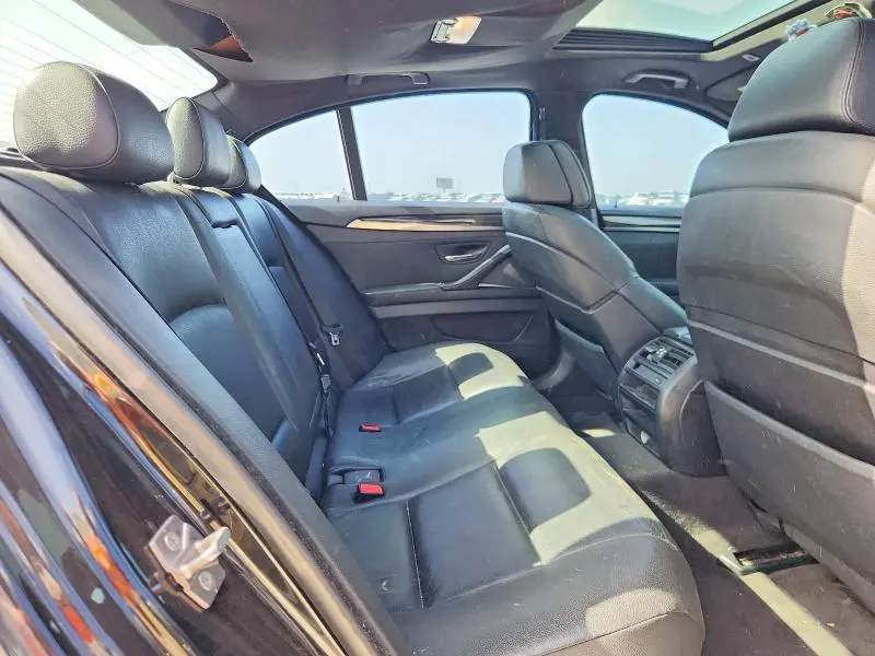 2012 BMW 528 XI  