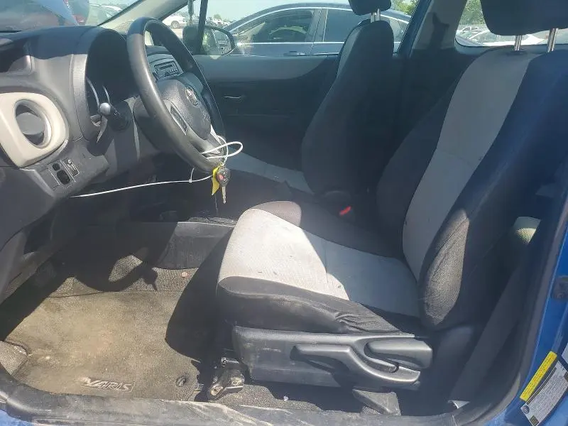 2014 TOYOTA YARIS 3-DOOR LE  