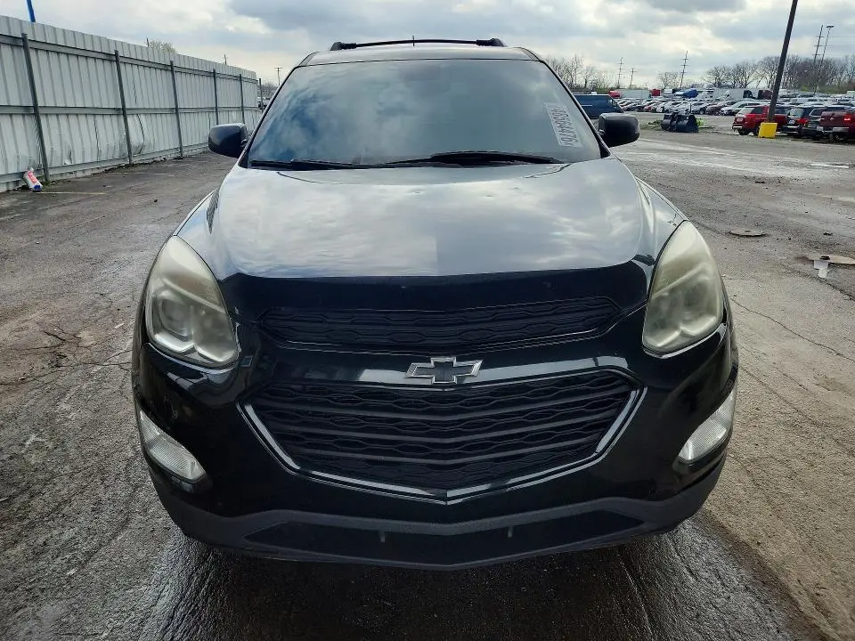 2017 CHEVROLET EQUINOX LT  