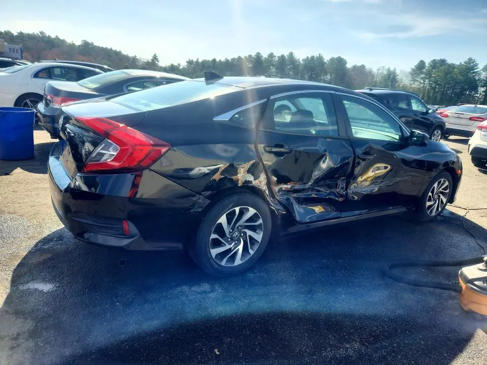 2017 HONDA CIVIC EX  