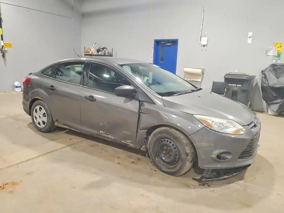 2014 FORD FOCUS S  
