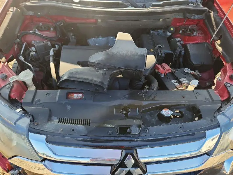 2018 MITSUBISHI OUTLANDER SE  