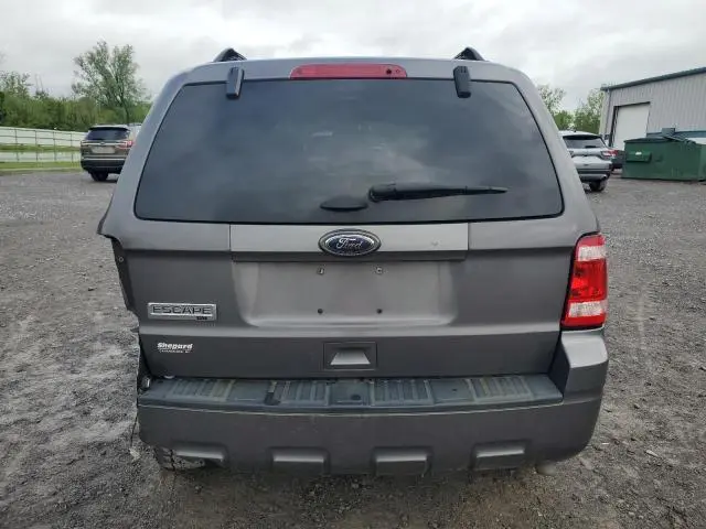 2011 FORD ESCAPE XLT  
