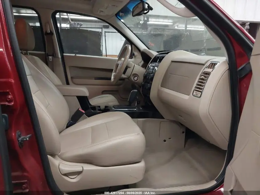 2011 FORD ESCAPE LIMITED