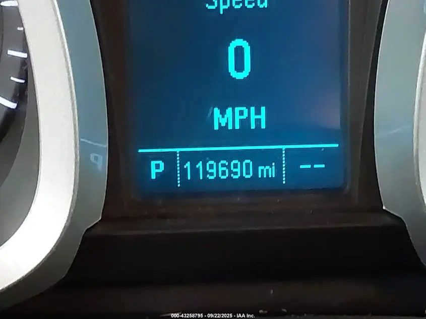 2017 CHEVROLET EQUINOX LT