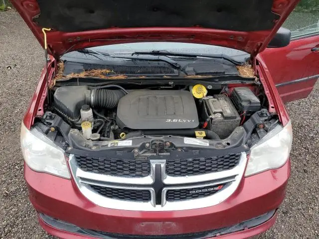 2014 DODGE GRAND CARAVAN SE  